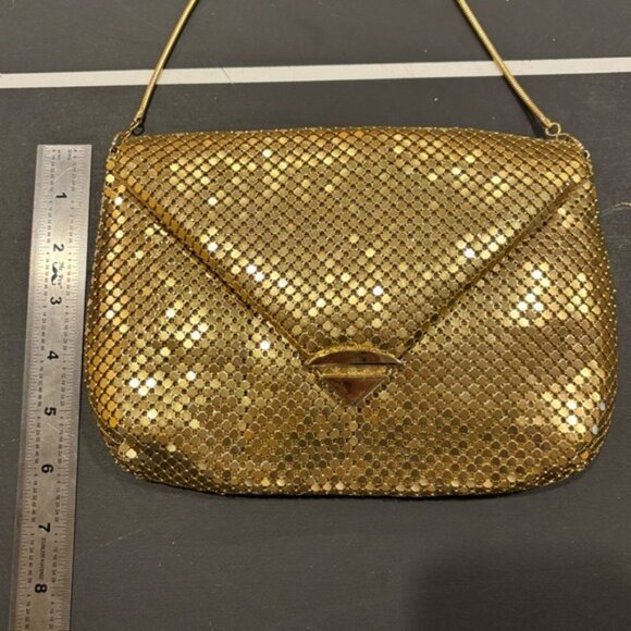 Vintage 802 Gold Metallic Mesh Purse Crossbody Envelope Evening Club Disco - Picture 5 of 10